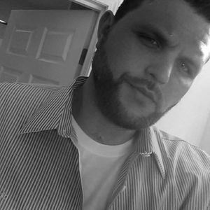 Meet your Posher, Zachary